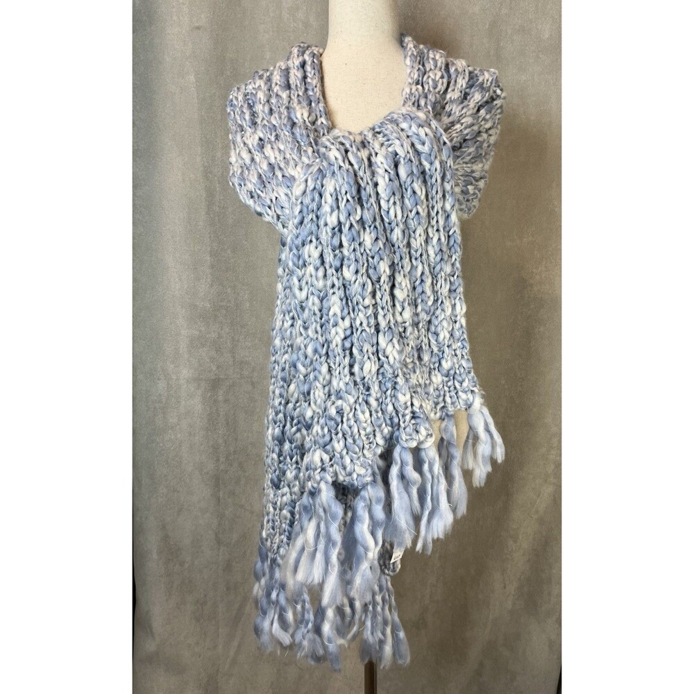 GAP Oversized Wide Scarf Chunky Knit Fringe Blue 90” NWT Blanket Wrap - Picture 5 of 8